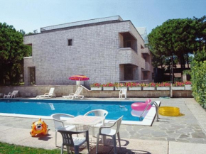  Lignano Exclusive With Pool  Линьяно Пинета